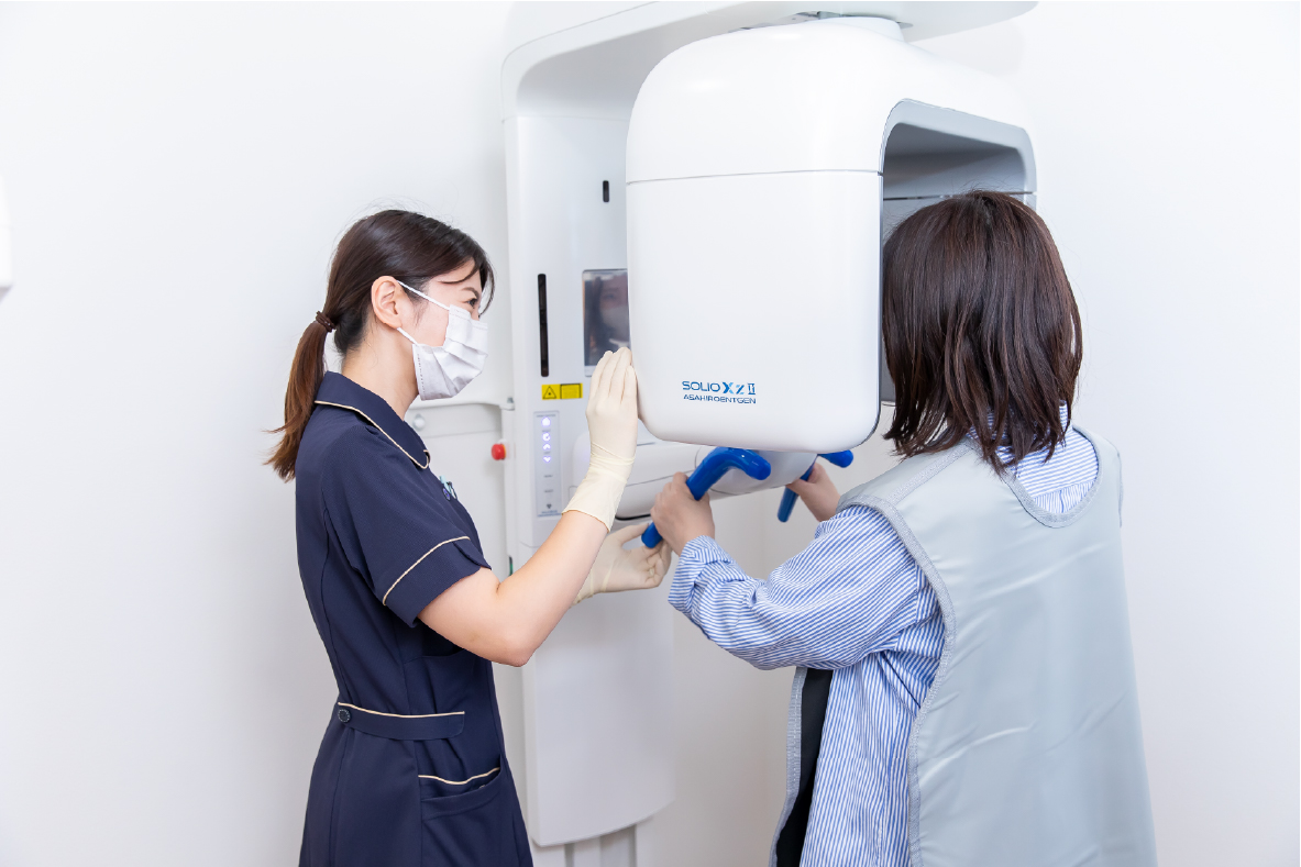 診察中のドクター